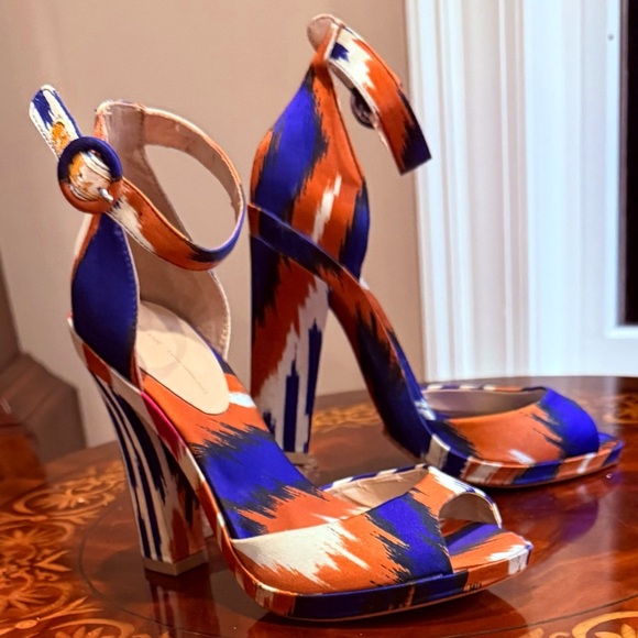 NWOT Zara Orange/Blue Silk 4” Heels w/ankle strap Size38/8 MSRP $130 - Picture 4 of 10